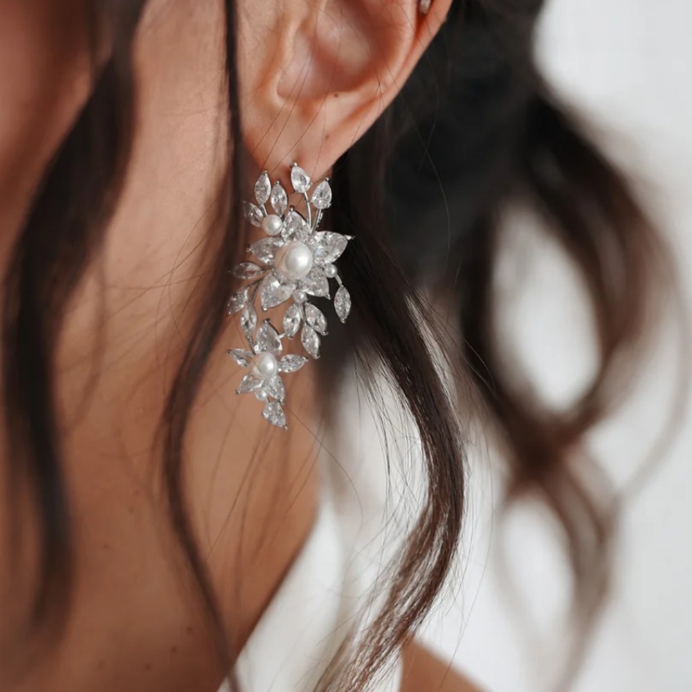UNTAMED PETALS BY AMANDA JUDGE Silver Floral Pearl Drop Earrings